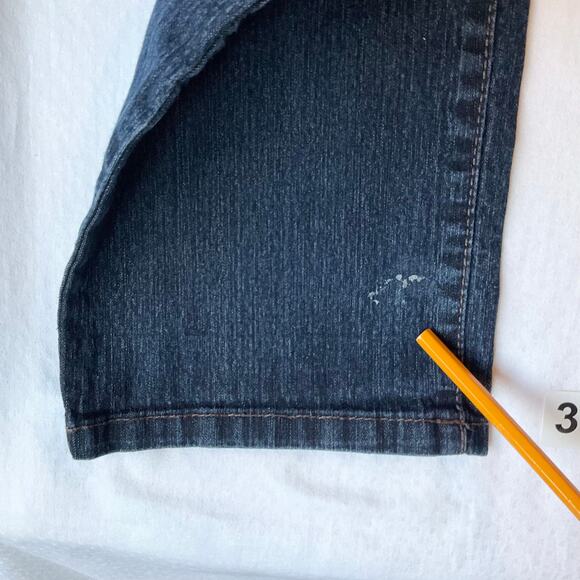 Style & Co women’s Denim Boot Cut Straight Jeans Size 8 Short, Blue - Picture 11 of 11